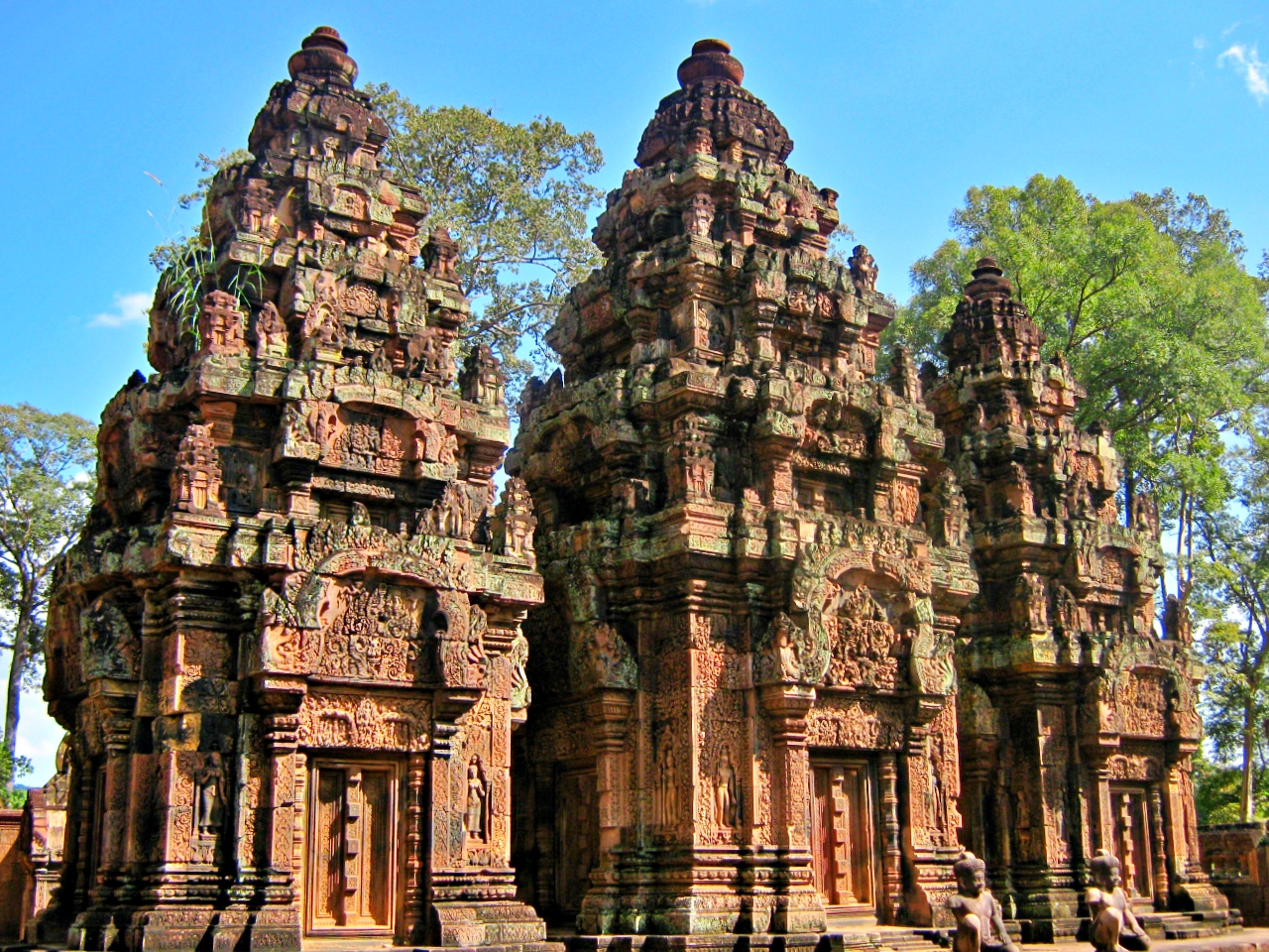 Visite les temples à la campagne : Banteay Srie Sucre du palm, les tissages, les gâteaux traditionnels du cambodge – Rolous Grou